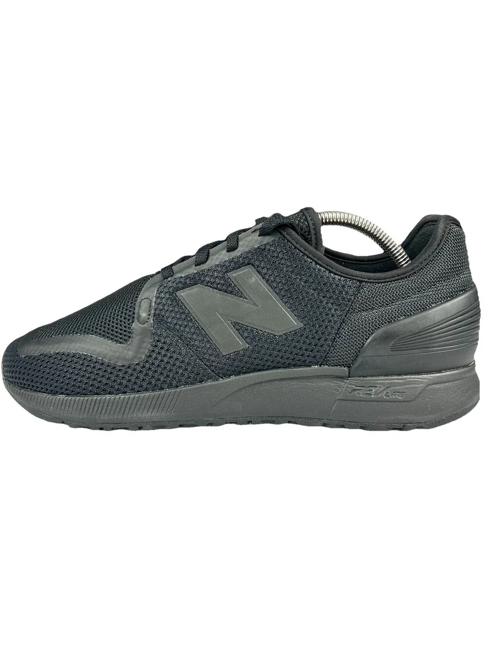 New Balance 247S Daily Sneakers Men’s Size 10.5D Black On Black Walking Shoes